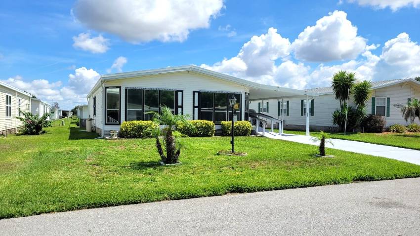 538 Tahiti Dr. a Lake Wales, FL Mobile or Manufactured Home for Sale